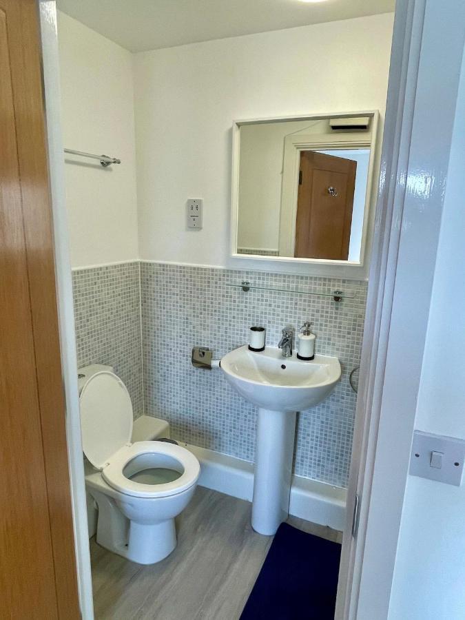 Family Friendly Maritime Apartment Swansea Eksteriør billede