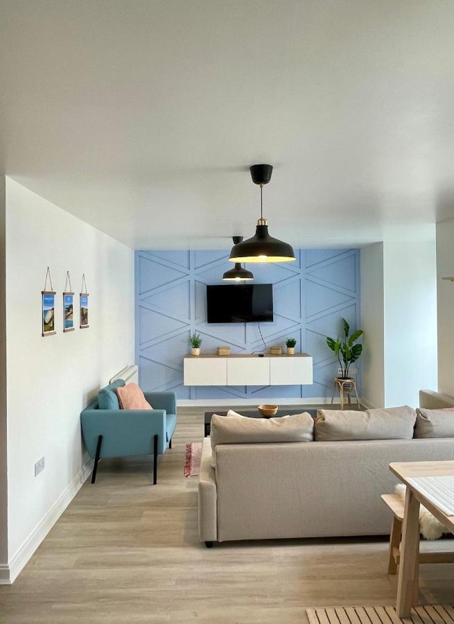 Family Friendly Maritime Apartment Swansea Eksteriør billede